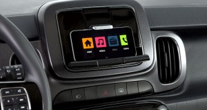 Fiat-Mobi-Live-On-2017-smartphone-aplicativos