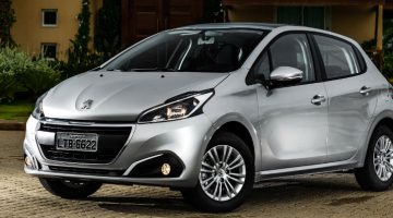 Peugeot-208-2017