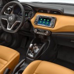Nissan-Kicks-2017-interior-painel-CVT-multimidia