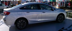 Chevrolet-Cruze-2017-visual-coupe