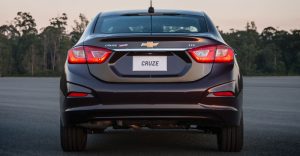 Chevrolet-Cruze-2017-visual-traseira