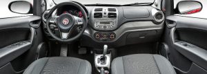 Foto do painel do Fiat Palio Essence 1.6 2017
