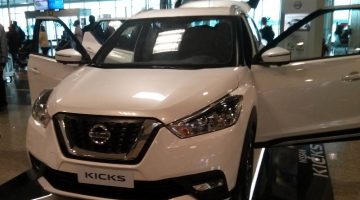 Foto do Nissan Kicks SL no aeroporto de Congonhas