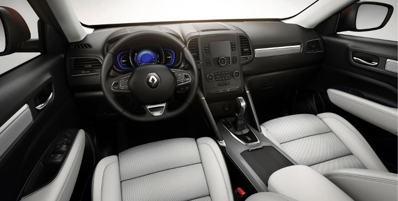 Foto do painel novo SUV da Renault: Koleos