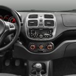 Painel do Fiat Grand Siena Essence 2017