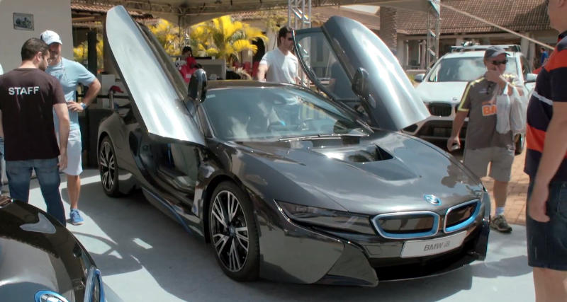 BMW/Divulgação Fotos das portas do BMW i8