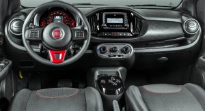 Foto do painel do Fiat Uno Sporting 2017