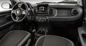 Painel e interior do Fiat Mobi Drive