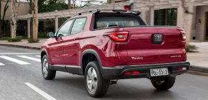Fiat Toro Freedom com novo motor 2.4 Tigershark e câmbio automático