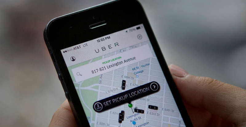 Tela de um celular com Uber