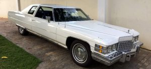 Foto do Cadillac DeVille do BookAclassic