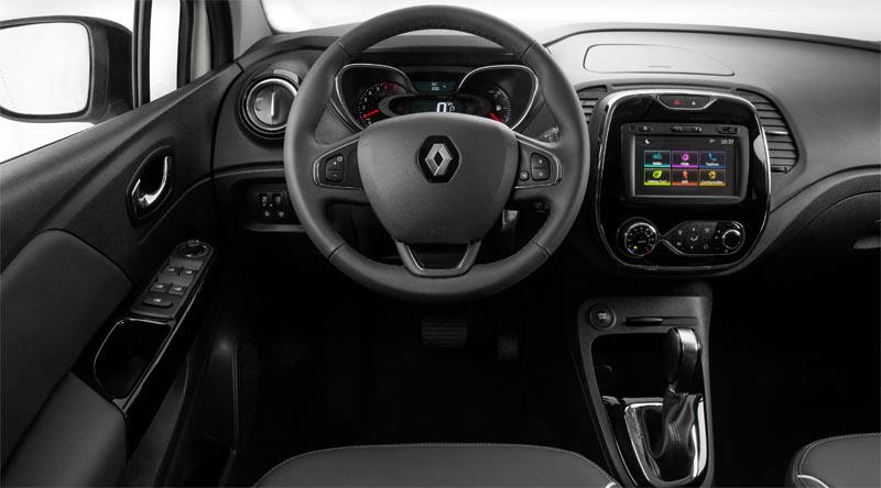 Renault/Divulgação Painel do Interior e banco traseiro do Painel do Renault Captur Intense 2018 automático