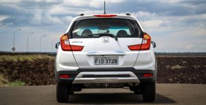 Honda-WR-V-2018-traseira