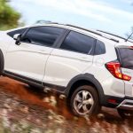 Honda-WR-V-2018-trilha