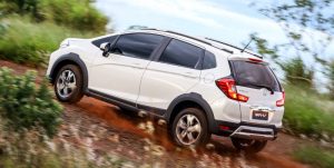 Honda-WR-V-2018-trilha
