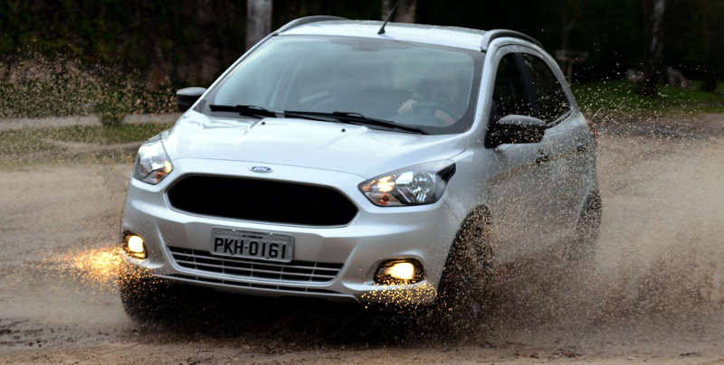 Ford/Divulgação Foto do Ford Ka Trail 2018 no fora de estrada