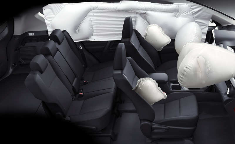 Toyota/Divulgação Toyota RAV4 2017 tem sete airbags