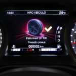Quadro de instrumentos do Fiat Argo HGT 2018