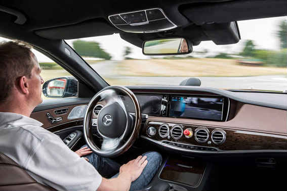 Mercedes-Benz: carro autônomo