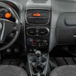 Painel da Fiat Strada Working 2018