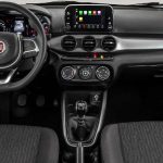 Painel do Fiat Cronos Drive