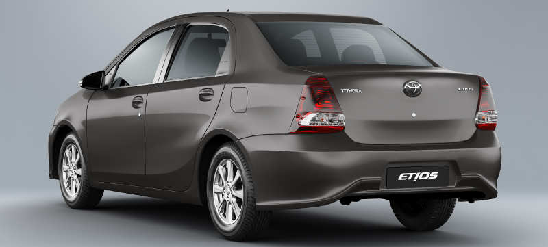Toyota/Divulgação Traseira do Toyota Etios sedã X-Plus 2019