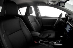 Interior do Toyota Corolla XEi 2019