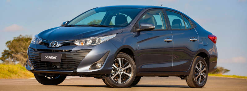 Toyota Yaris Sedã XLS 2019