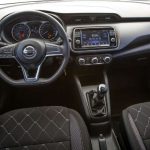 Painel do Nissan Kicks S 2020 manual