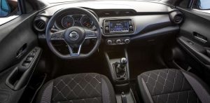 Painel do Nissan Kicks S 2020 manual