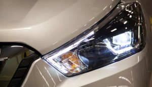 Faróis em LED do Nissan Kicks SL CVT 2020