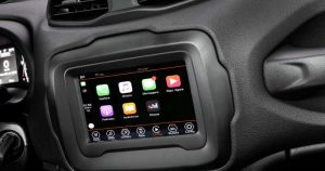 Pacote Uconnect do Jeep Renegade Sport 2020
