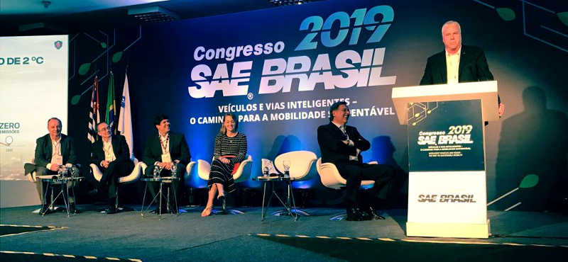 Fernando Calmon – Transformação digital com veículos inteligentes e mobilidade sustentável