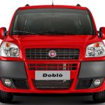 Dianteira do Fiat Doblò Essence 2021