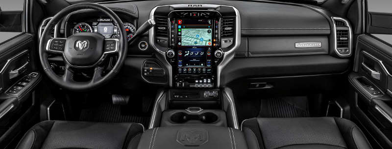 Ram/FCA/Divulgação Painel da Ram 2500 Laramie Night Edition