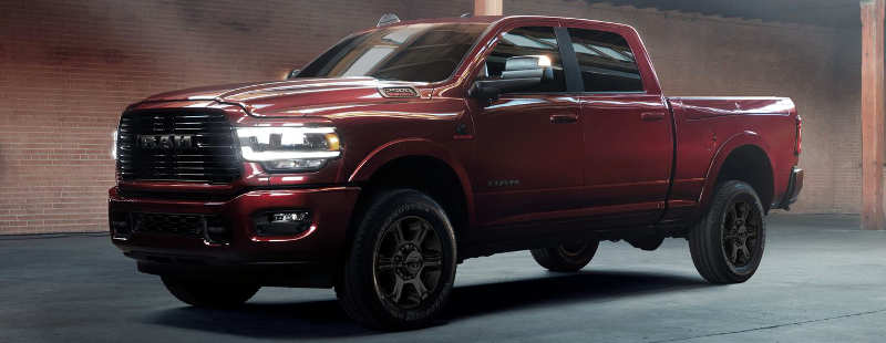 Visual da Ram 2500 Laramie Night Edition