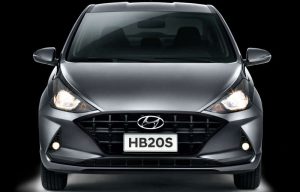 Dianteira do Hyundai HB20S Evolution 2021