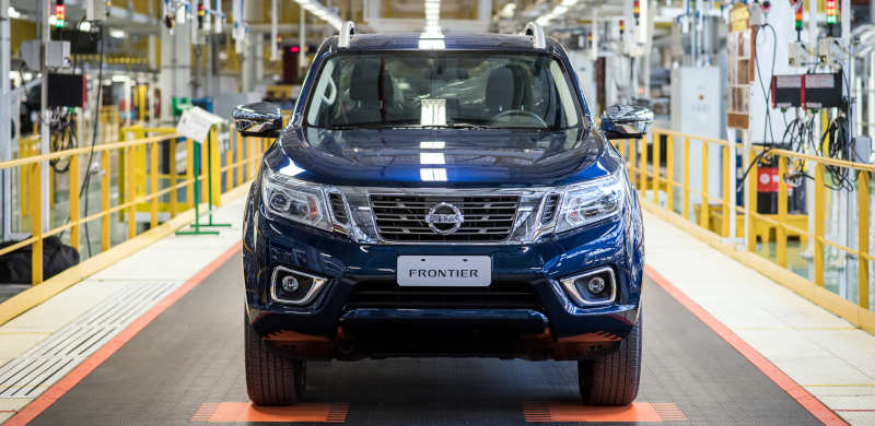 Nissan Frontier picape