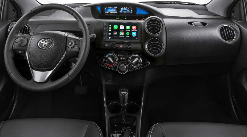 Toyota Etios X Plus automático 2021