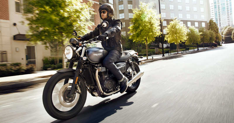 Moto Triumph Street Twin
