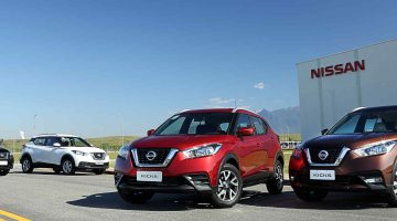 Nissan 20 anos de Brasil: Kicks na frente da fábrica do Rio de Janeiro