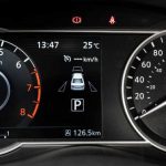 Quadro de instrumentos do painel do Nissan Versa Exclusive