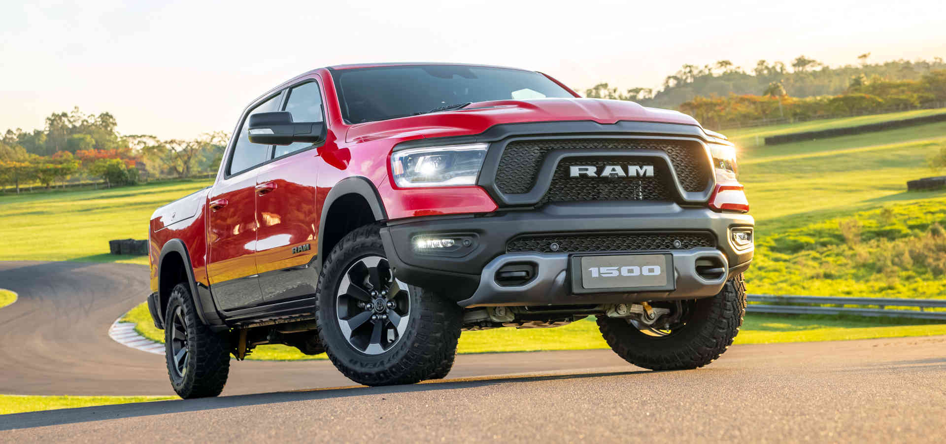 Picape Ram 1500 Rebel 2021