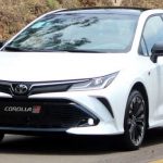 Toyota Corolla GR-S 2022 esportivo