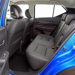 Espaço inteiro traseiro do novo Nissan Kicks Exclusive 2022