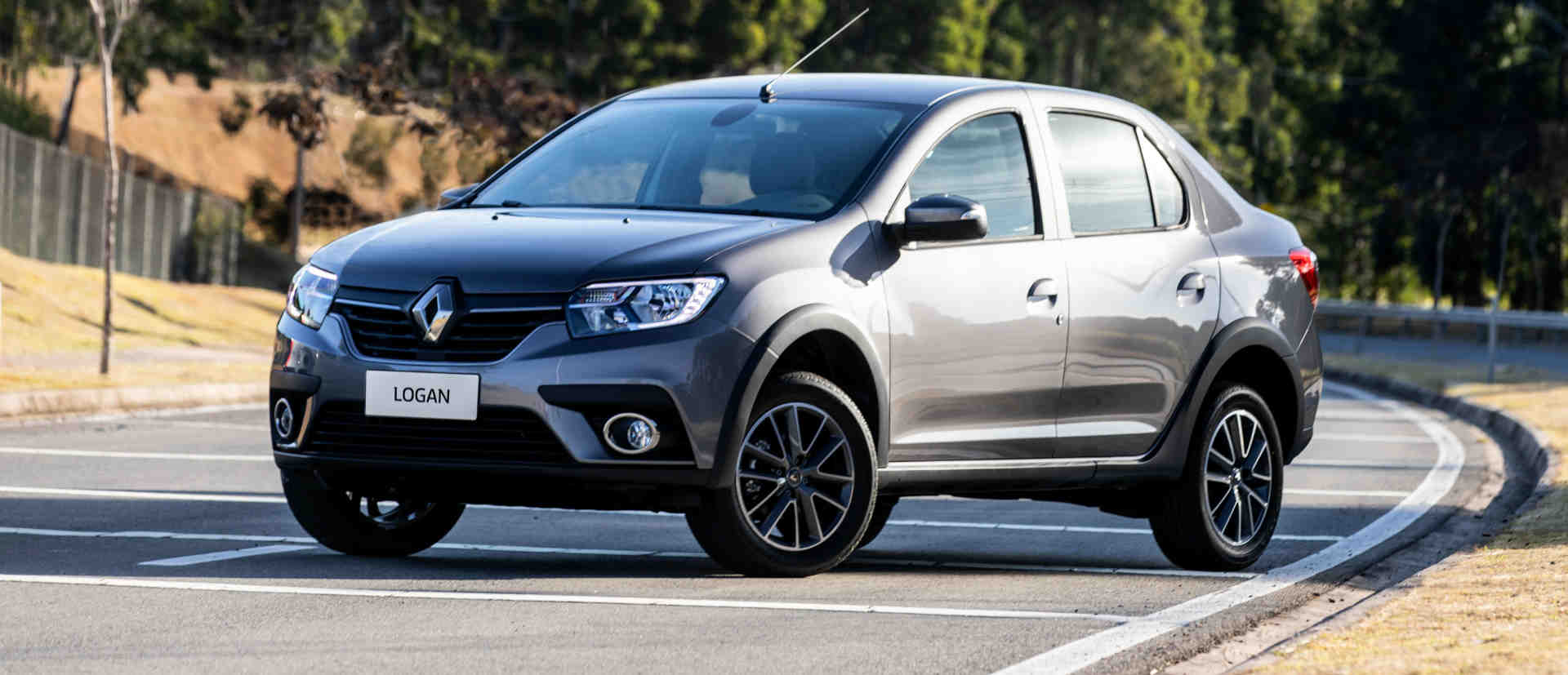 Foto do Renault Logan CVT automático