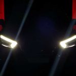 destaque para as luzes de posição do Nissan Versa Exclusive