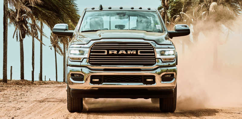 RAM/Divulgação Grade da série especial Rodeo da 2500 tem abusa dos cromados