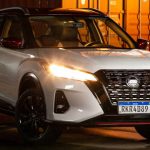 faróis do Nissan Kicks XPlay