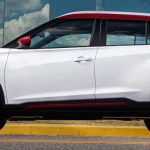 Lateral da série especial XPlay do Nissan Kicks